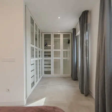 Moderno Con Piscina En Appartement Costa Adeje (Tenerife)