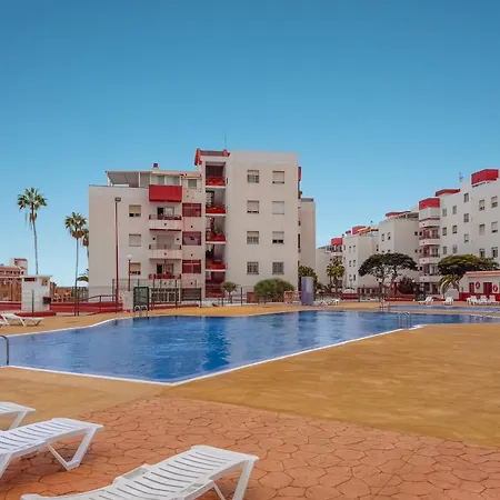 Moderno Con Piscina En Appartement