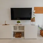 Moderno Con Piscina En Lejlighed