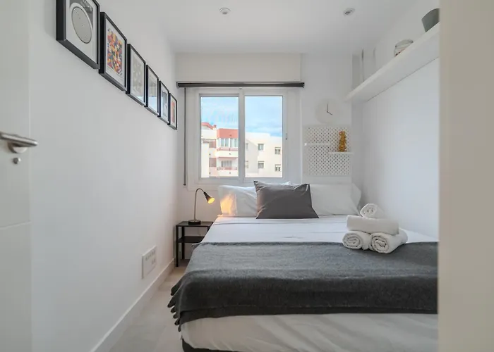 Apartmán Moderno Con Piscina En