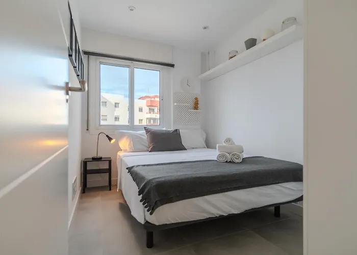 Moderno Con Piscina En Apartmán